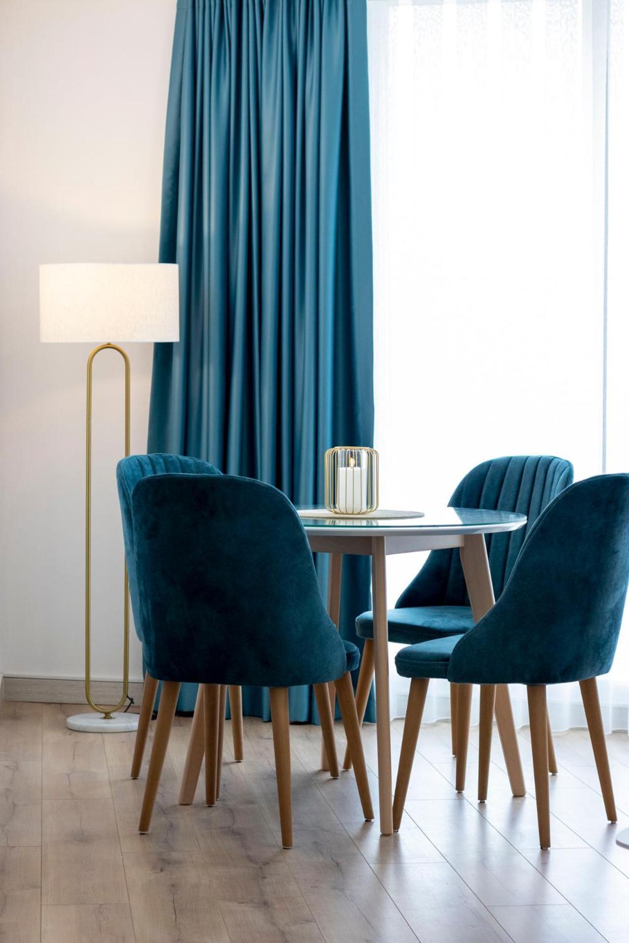 Luxury Condos On 18Th, 3Rd, 5Th Floor With Pool, Fitness, Parking Included Скопье Экстерьер фото