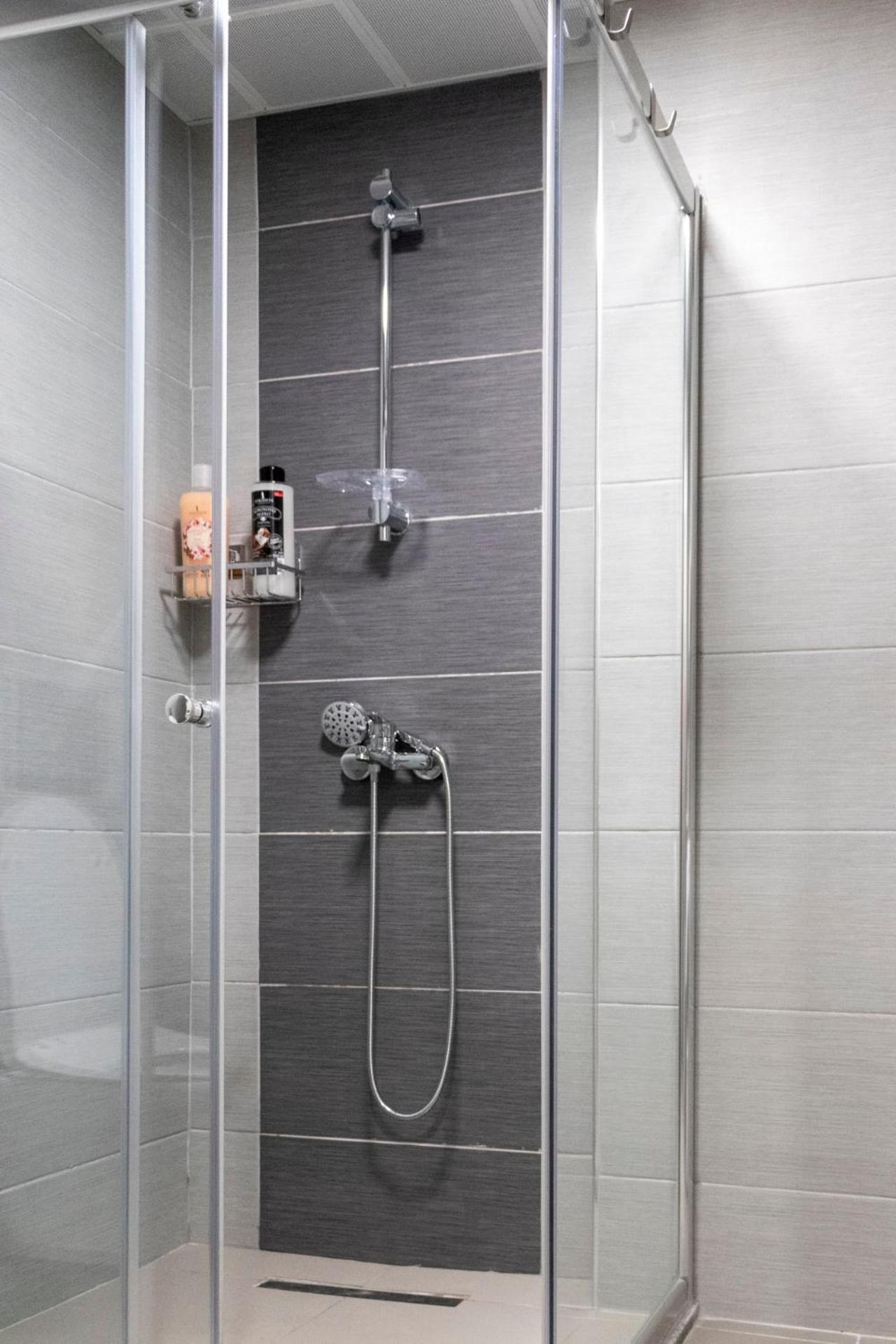 Luxury Condos On 18Th, 3Rd, 5Th Floor With Pool, Fitness, Parking Included Скопье Экстерьер фото